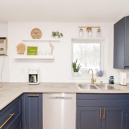 New Remodeled Townhome In Central Fargo Luaran gambar