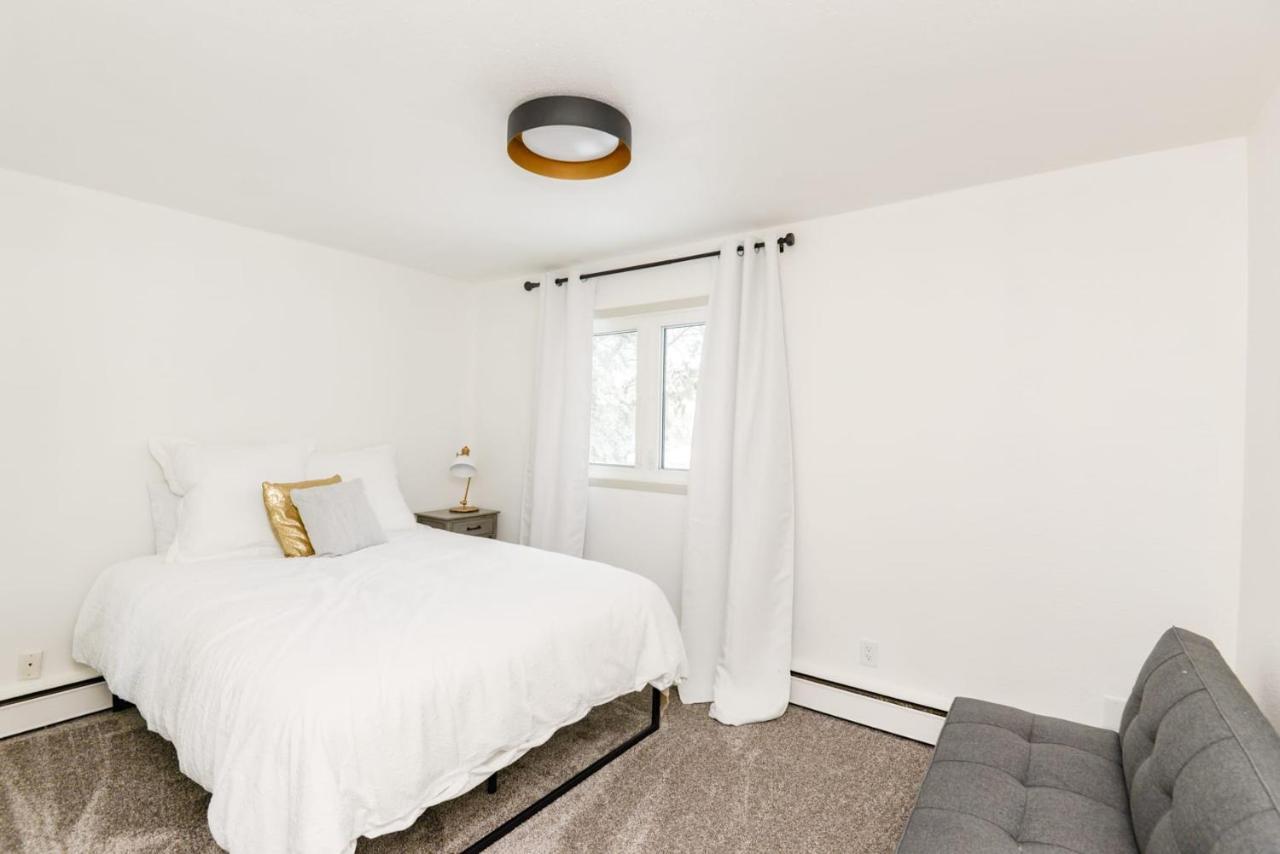 New Remodeled Townhome In Central Fargo Luaran gambar